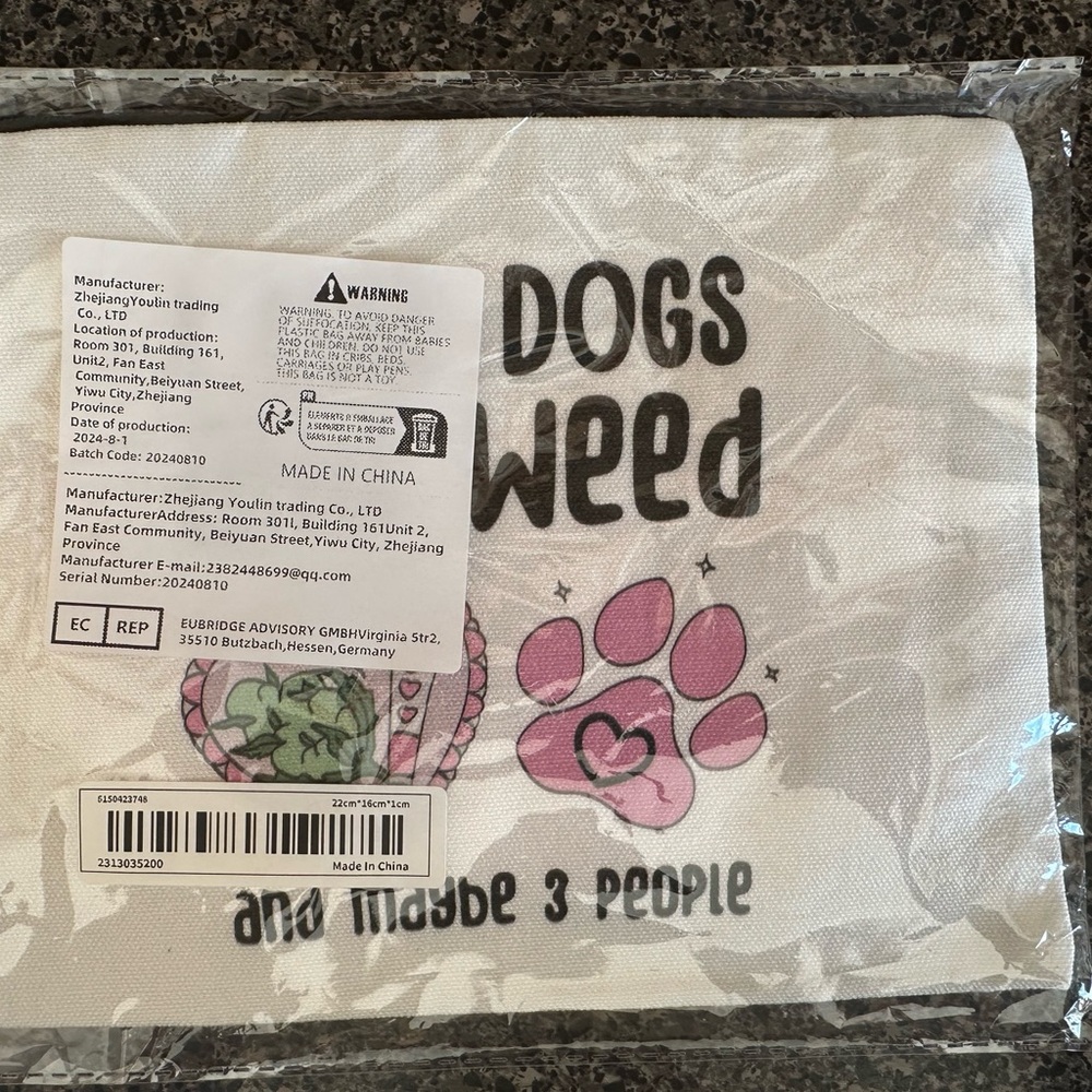 Dog & Weed Zipper Makeup Pouch Bag BRAND NEW - Picture 2 of 2